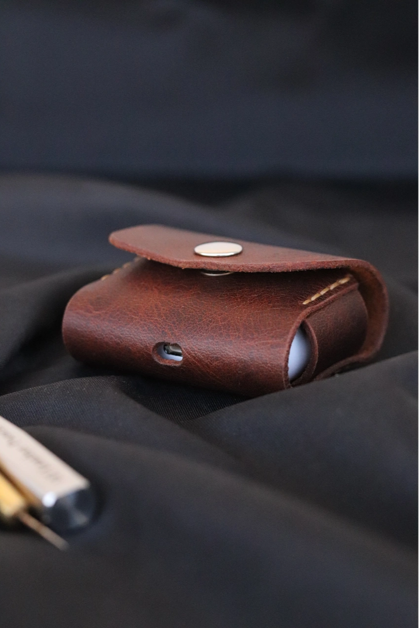El Yapımı Deri AirPods Kılıfı