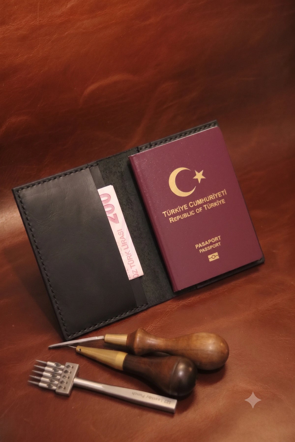 Eterna - Deri Pasaport Kılıfı