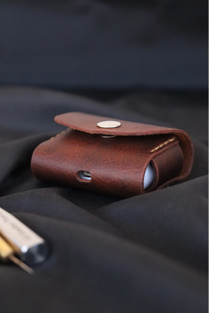 El Yapımı Deri AirPods Kılıfı